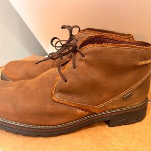 Clark’s Men’s Size 13 Morris Peak Leather Chukkaboots